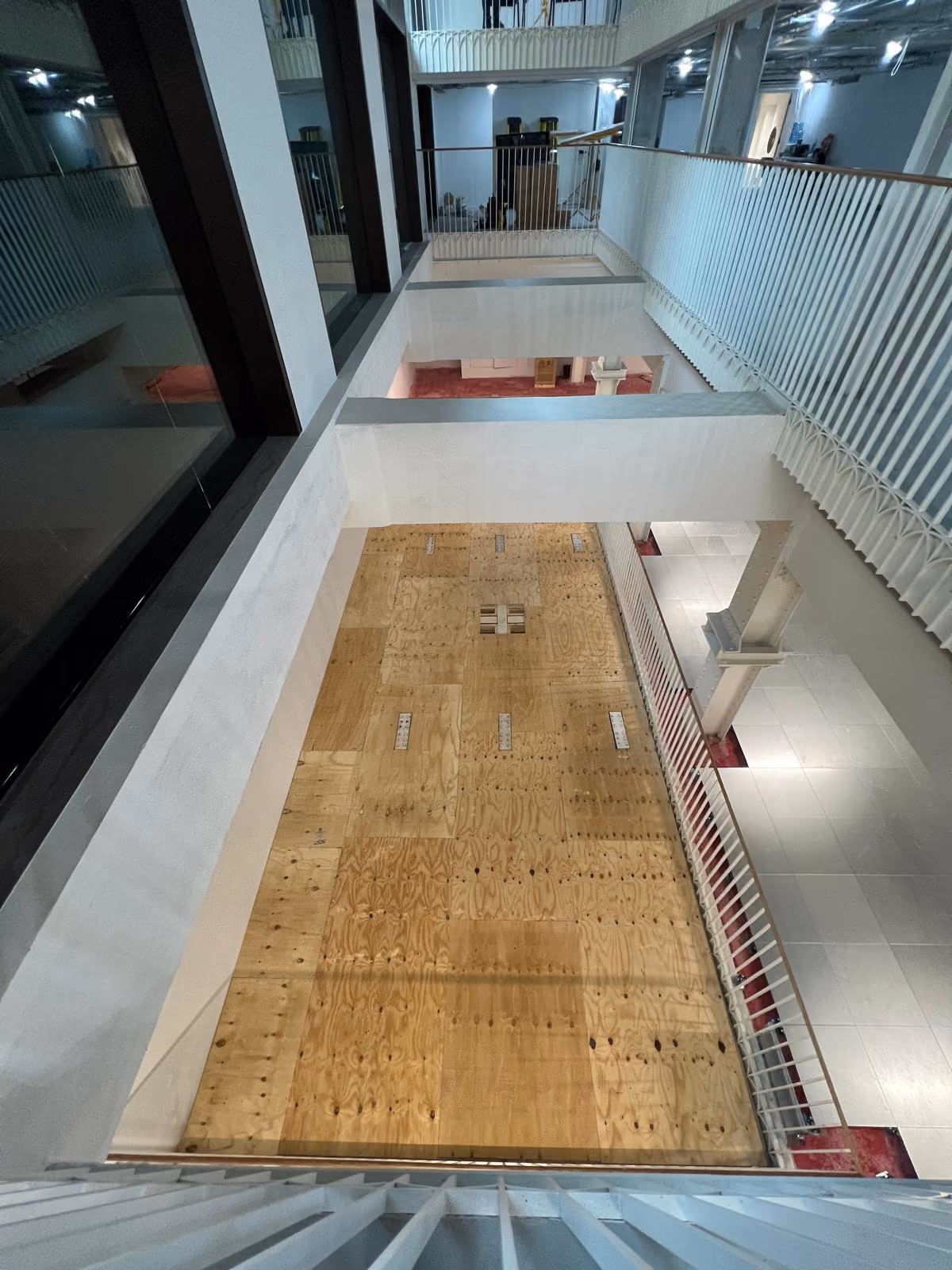 New steelwork and connections for the mezzanine platform